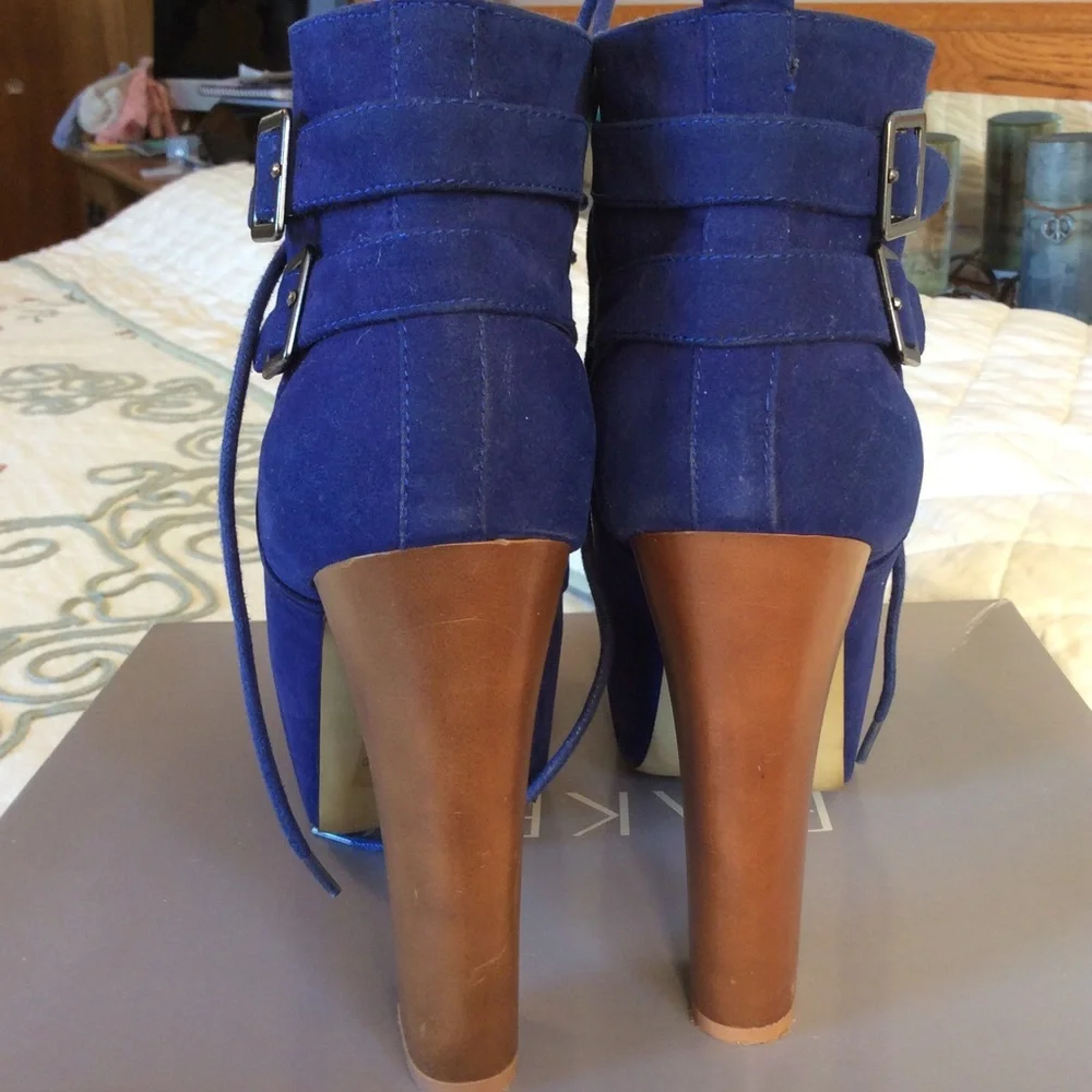 Bakers platform boots